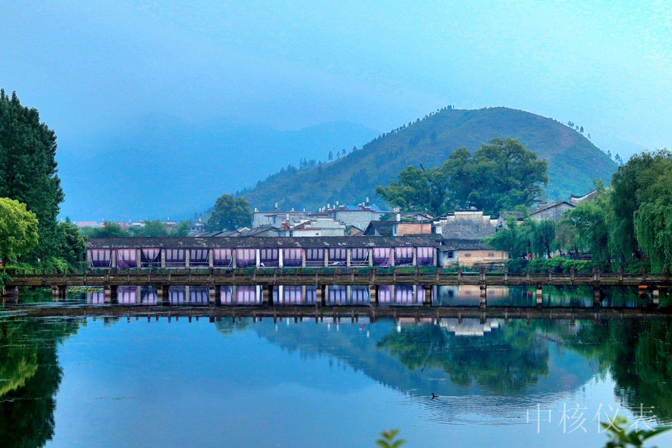 有政策又有市場(chǎng)，水質(zhì)監(jiān)測(cè)儀器儀表行業(yè)前景一片大好